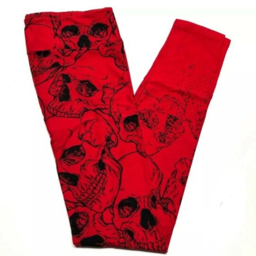 Lularoe OS Creepin it Real Red with Black